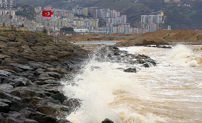 AFAD Trabzon Uyardı! Doğu Karadeniz’de fırtına