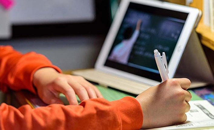 Ankara tam zamanlı uzaktan eğitime geçiyor