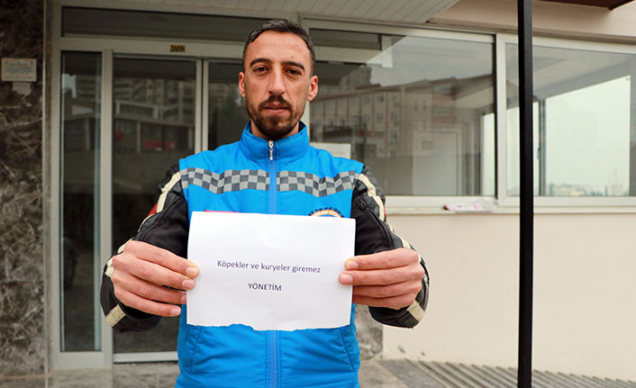 "Köpekler ve kuryeler giremez"