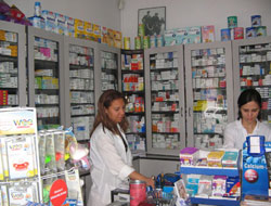 Eczaneler kapanma riski altında