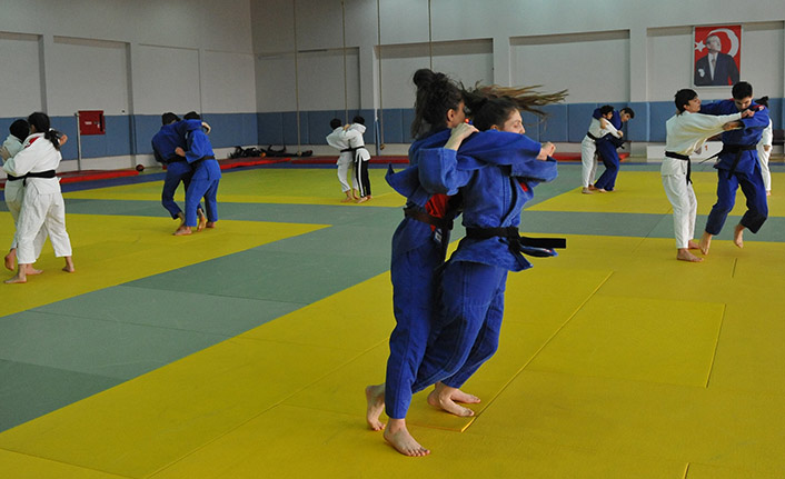 Trabzon Judo takımı Türkiye Şampiyonasına hazırlanıyor