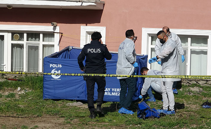 Polisten kaçamayınca kendini vurdu