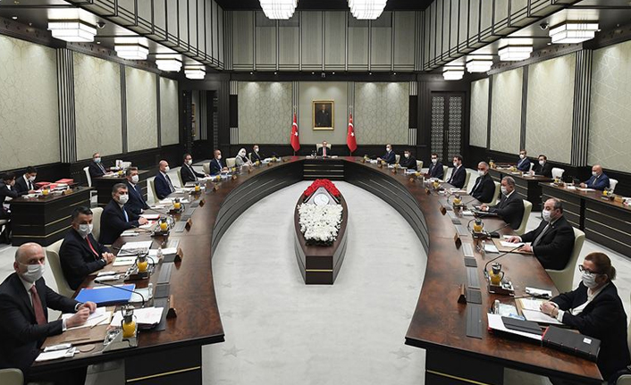 Ramazan ayında yeni kısıtlamalar! Önemli isim kabine toplantısını işaret etti