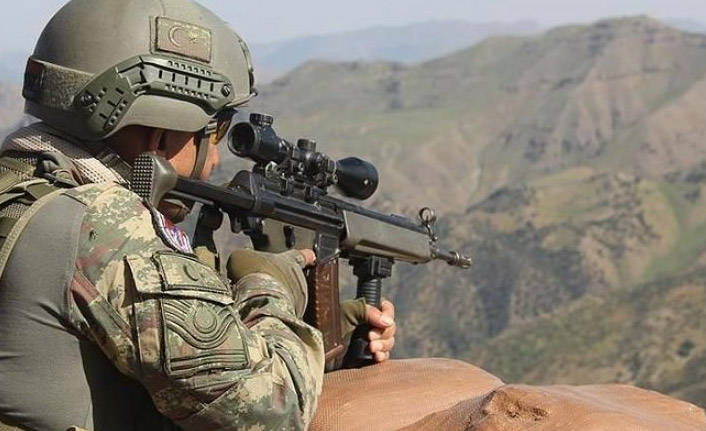 1'i turuncu kategoride 2 terörist etkisiz hale getirildi