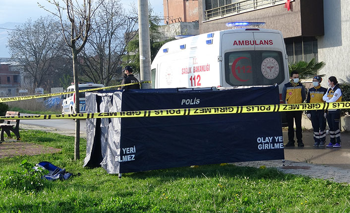 Eşini öldürüp kaçtı, polisi görünce intihara kalkıştı