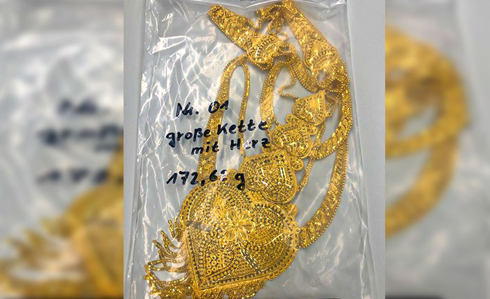 Alman polisi Türk yolcunun 40 bin euroluk altına el koydu