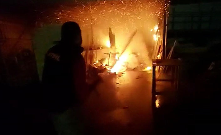 Palet atölyesinde korkutan yangın