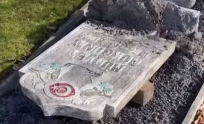 İsveç'te Müslüman mezarlığına saldırı