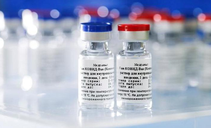 Rus aşısı Türkiye'ye ne zaman gelecek? Bakan Koca açıkladı