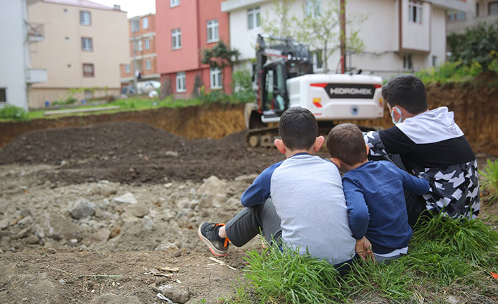 Yomra'da yıllardır talep edilen park yapılıyor