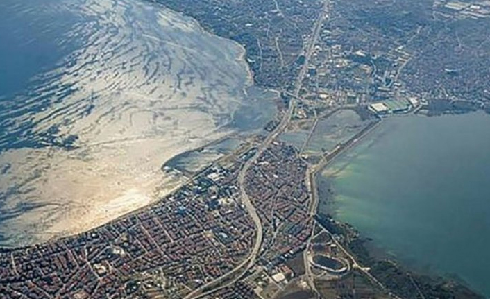 Bakan Kurum: "Kanal İstanbul'un temelini yaz aylarında atacağız"