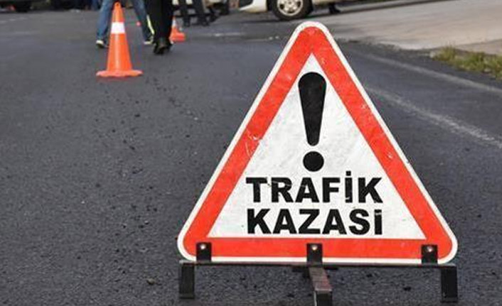 Kahramanmaraş'ta freni boşalan kamyon 3 aracı biçti