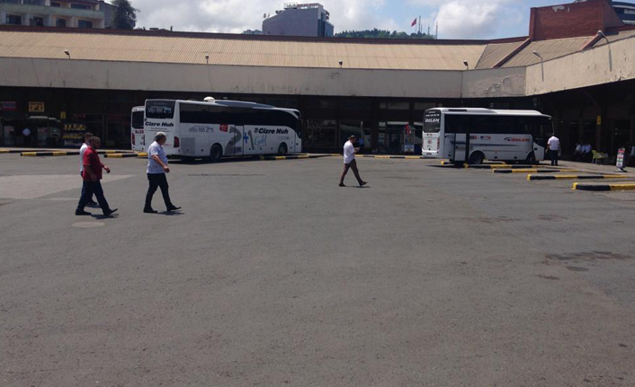 Trabzon’da otogar esnafı isyan etti! “Maaş ödeyemiyoruz birde zam geldi”