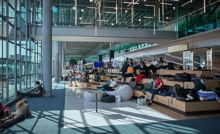 Fransa, Türkiye'den gelenlere karantina zorunluluğu getirdi