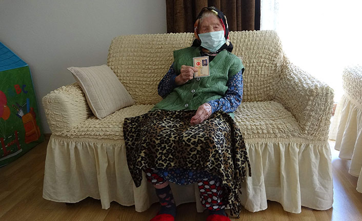 Trabzon'un en yaşlı annesi: Ayşe Nine