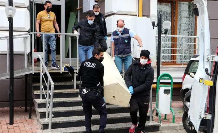 Doktor baba ile 11 yaşındaki kızı ölü bulundu