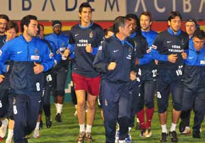 Güneş'li TS Avni Aker'e çıkıyor