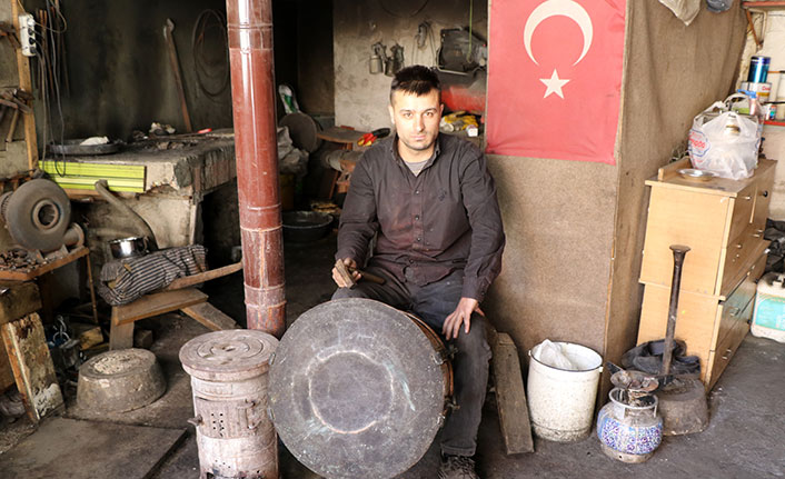 Bayburt’ta son bakırcılar zamana direniyor