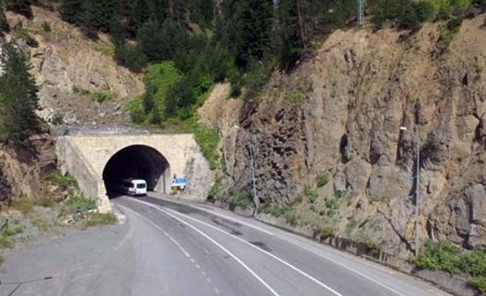 Zigana geçidinde çalışma