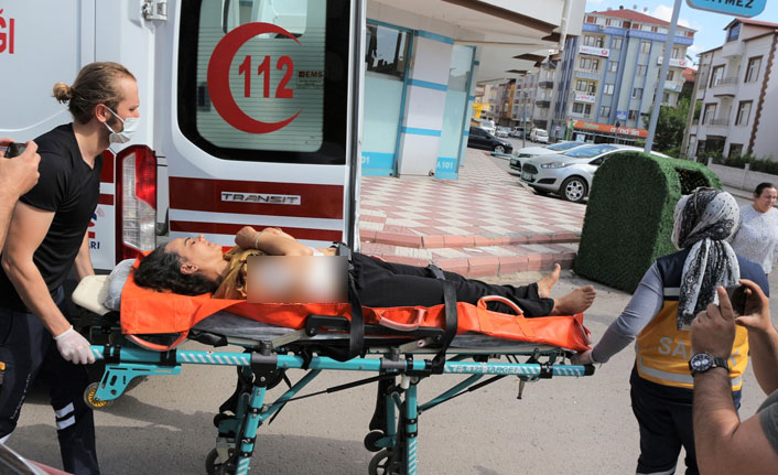 Karısını bıçakla ağır yaraladı "Hak ettiğini buldu" dedi