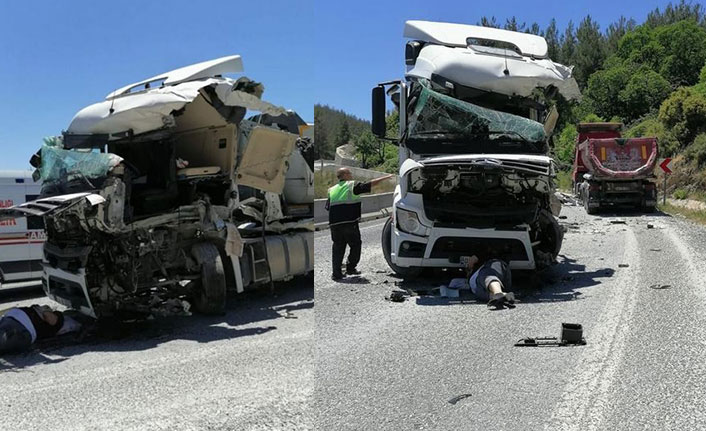 İki tır kafa kafaya çarpıştı: 2 yaralı