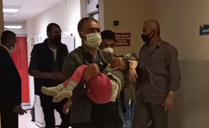 Sokakta buldukları ilaçları şeker sanıp yiyen 4 yaşındaki ikizler yoğun bakımda