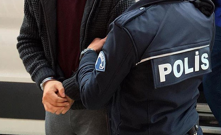 Trabzon’da tekne motorlarına dadandı yakayı ele verdi