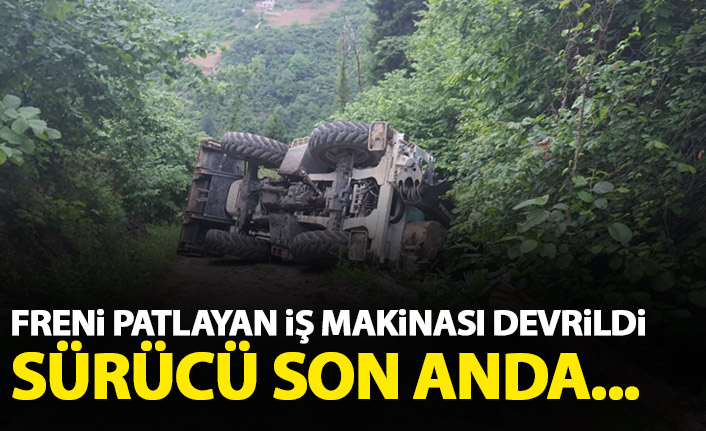 Trabzon'da iş makinası devrildi faciadan dönüldü