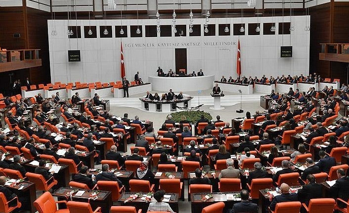 AK Parti'den müsilaj komisyonu önerisi