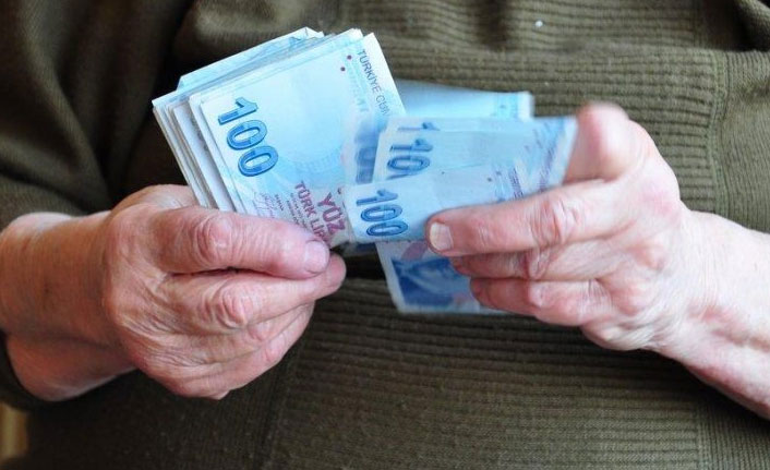 Emekliler için güzel haber! Bankalar değişiklik yaptı