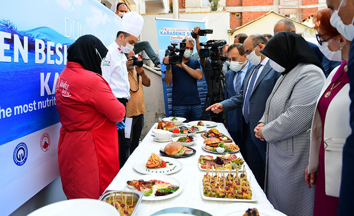 Trabzon'da Karadeniz Somonu Lezzetleri Festivali başladı