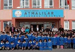 Sigara parasıyla okul yaptırdılar