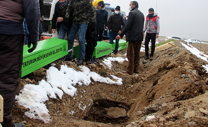 Cezaevinden çıktı, eski eşini ve iki kızını öldürdü