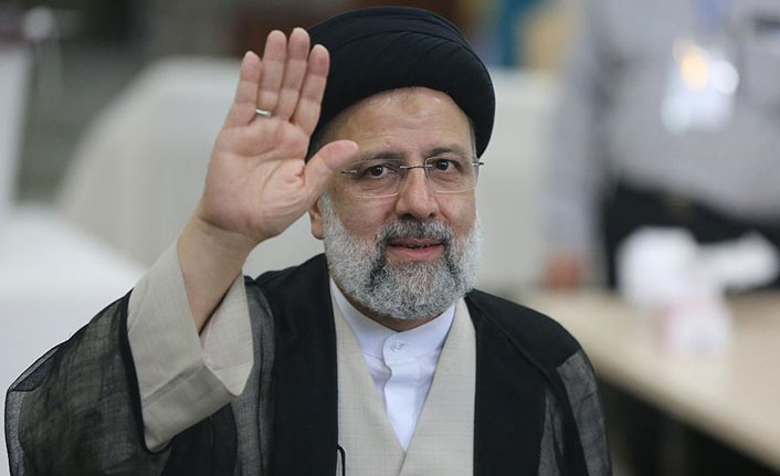 İran'da cumhurbaşkanlığı seçimlerinde kazanan belli oldu