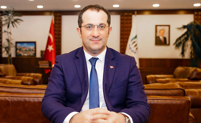 Başkan Ekim'den Babalar Günü mesajı