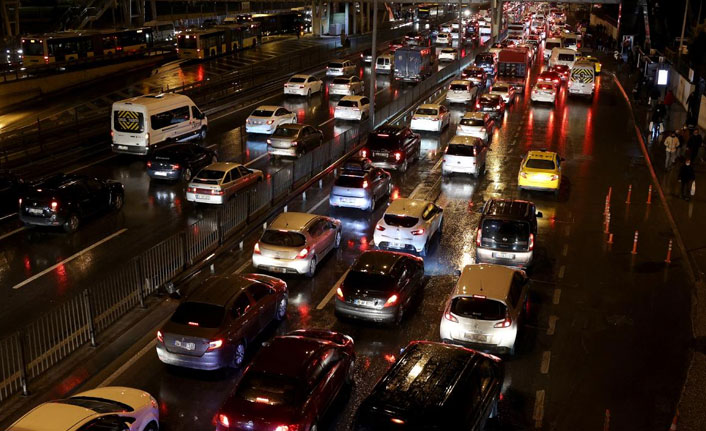 Trafikte yeni dönem! Karakutu zorunluluğu geliyor