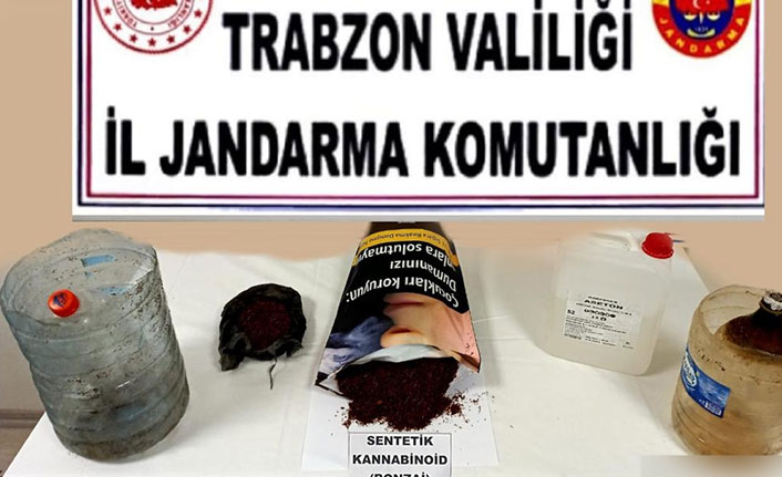 Trabzon’da uyuşturucu operasyonu, yapılan baskınla yakalandılar. 26 Haziran 2021