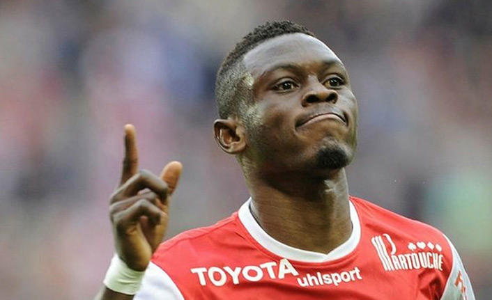 Trabzonspor'un eski futbolcusu Waris'e Süper Lig'den talip