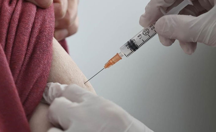 Uzmanlardan alerjisi olanlara koronavirüs aşısı uyarısı