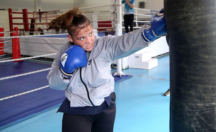 Zayıflamak için başladığı sporda şampiyon oldu