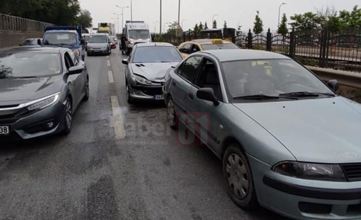 Trabzon’da zincirleme kaza! 3 Yaralı