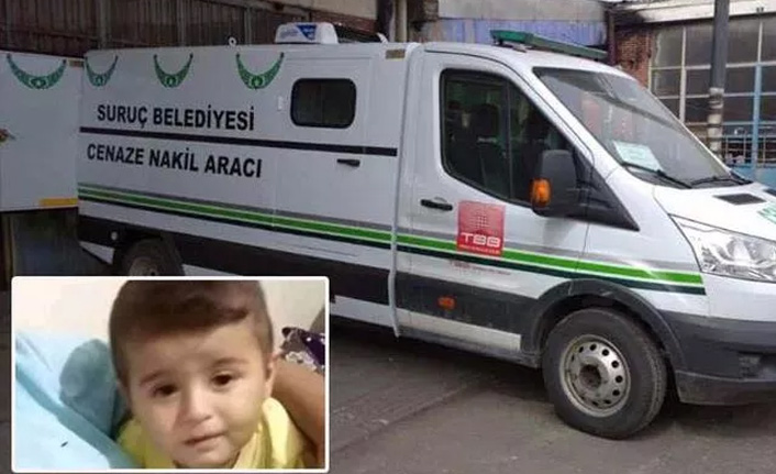 Cenaze nakil aracının altında kalan minik İbrahim öldü