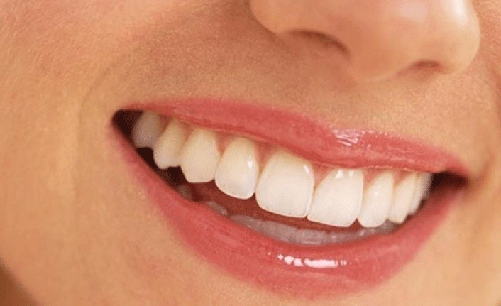 Hamilelikte ilk 3 ay diş tedavisine dikkat!