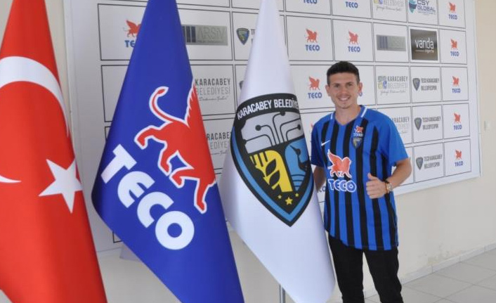 Trabzonspor'da bir ayrılık daha.Ahmet Eren ile yollar ayrıldı.