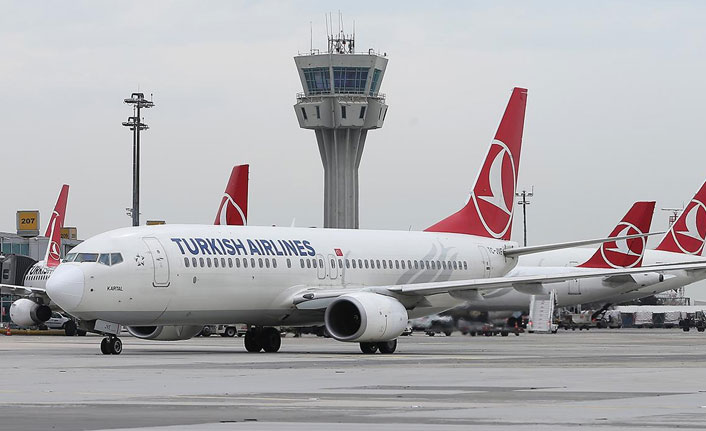 THY uçağına kuş çarptı