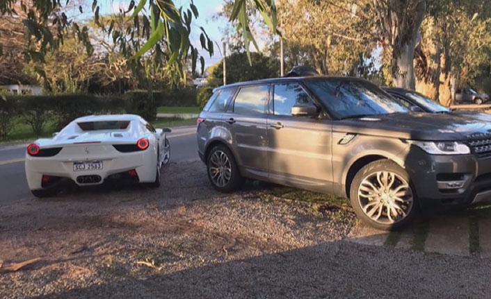 Tosuncuk o arabayı anlattı! Gündeme oturmuştu