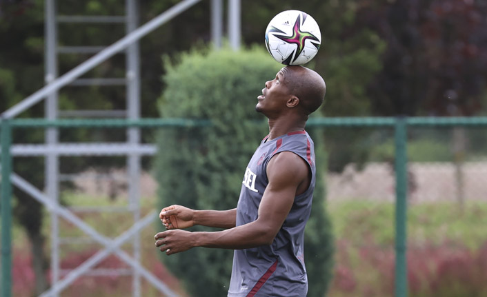 Nwakaeme'nin keyfi yerinde