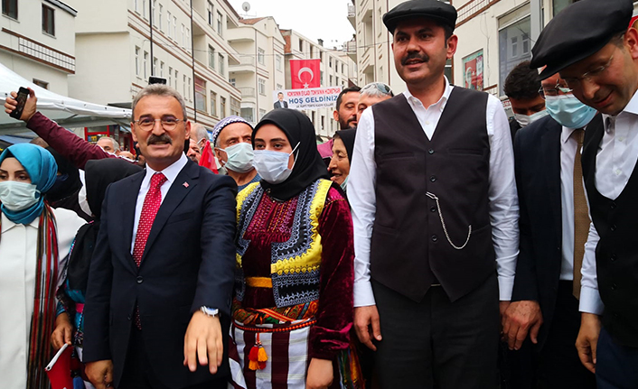 Bakan Kurum Tonya’da atlarla karşılandı