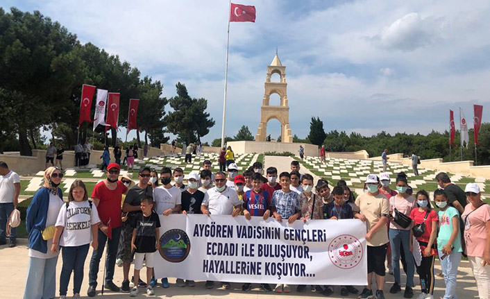 Trabzonlu gençler ecdadı ile buluştu