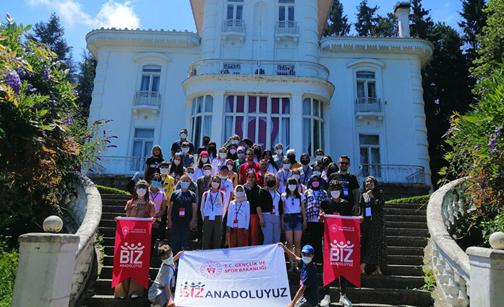 40 üniversite öğrencisi Trabzon'da etkinliklere katıldı